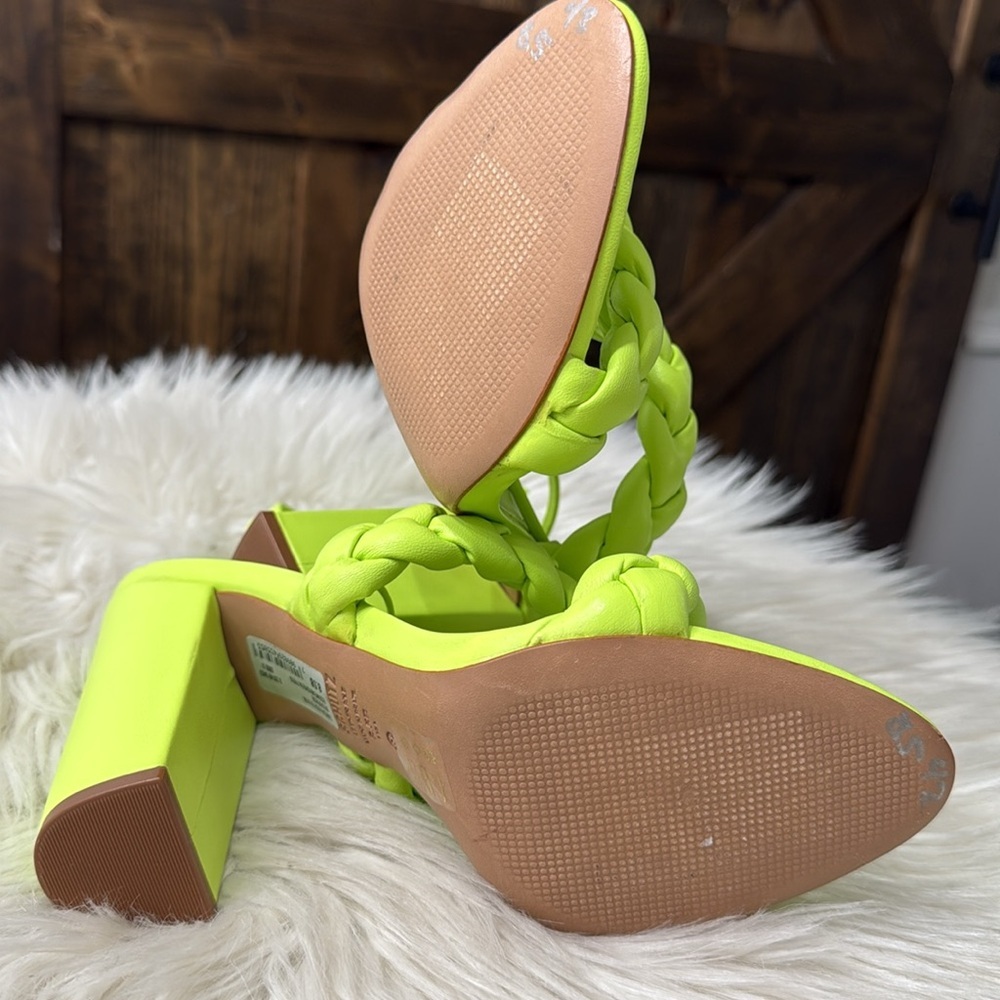 SCHUTZ Zarda High Block Heels - Picture 9 of 10